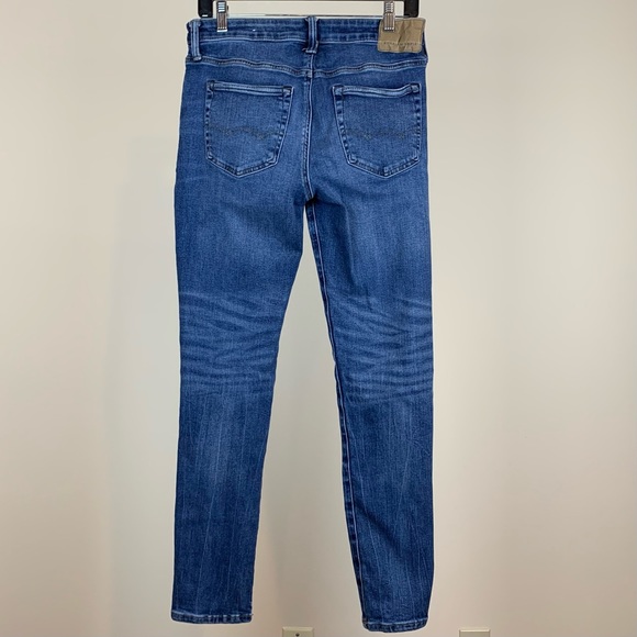 Are Mens Skinny Jeans, 30”w x 30” inseam - Picture 7 of 9